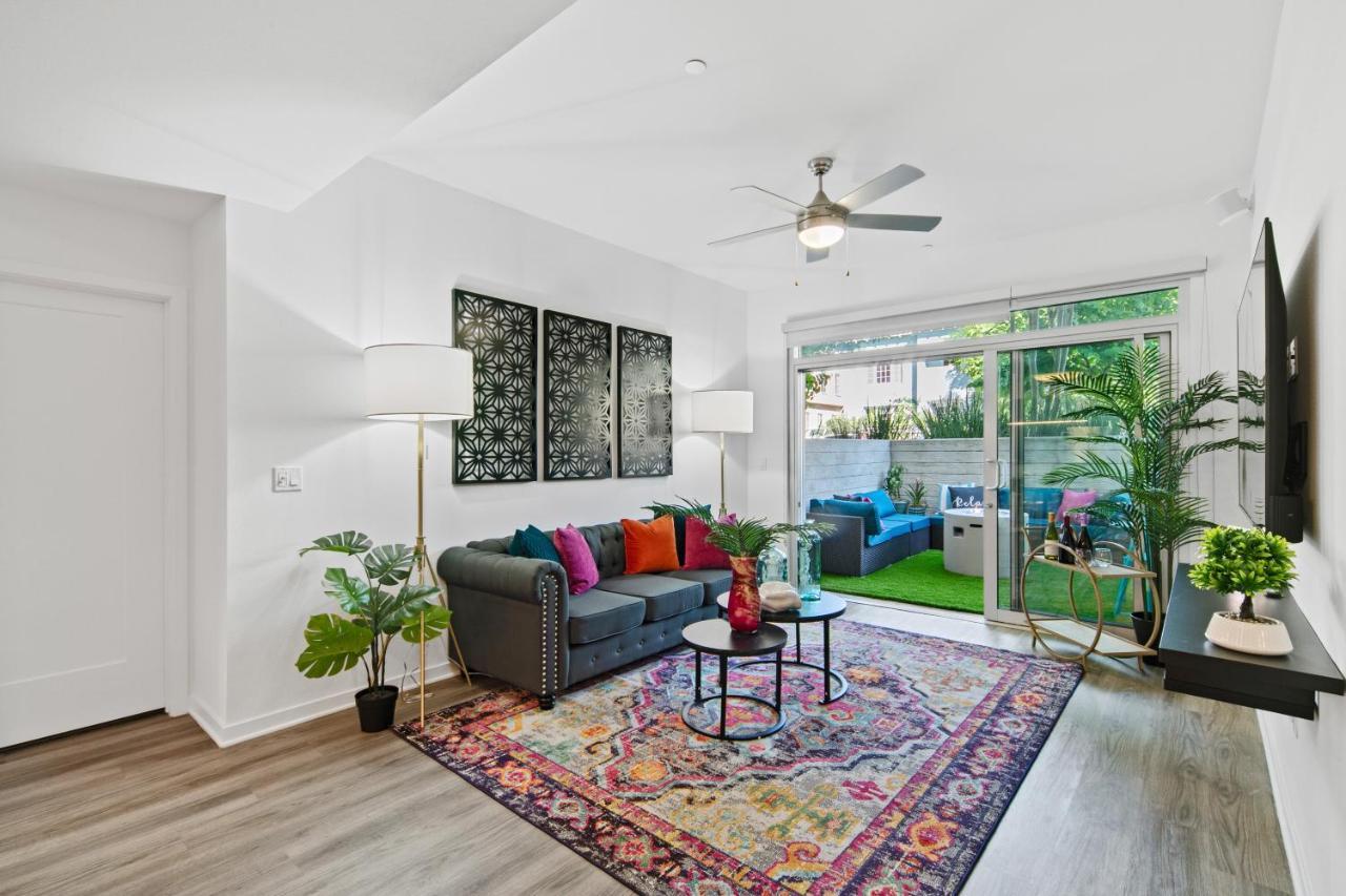 Fairfax District Chic City Oasis 2 Bedroom Apt With Den 136 ลอสแอนเจลิส ภายนอก รูปภาพ