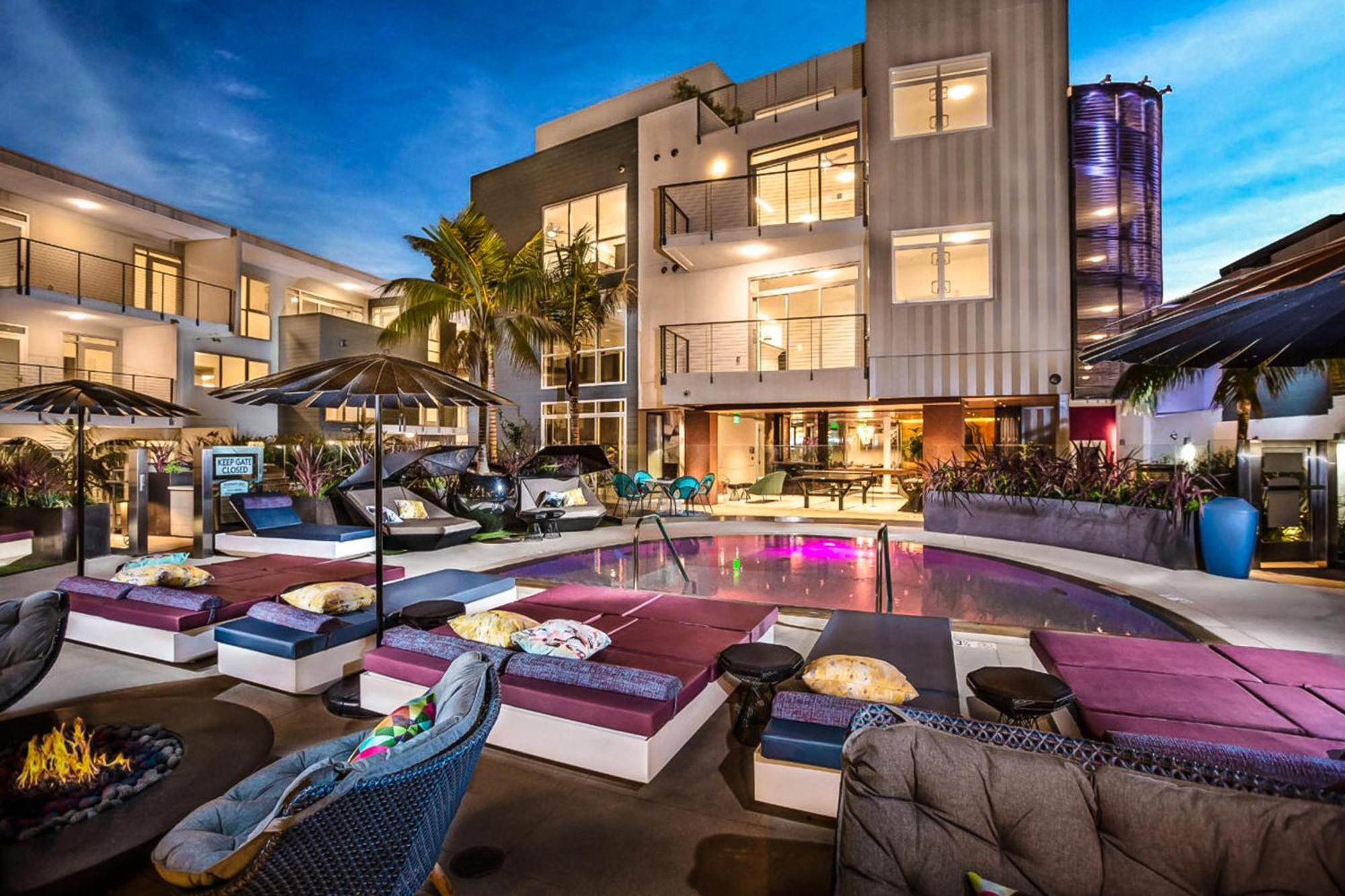 Fairfax District Chic City Oasis 2 Bedroom Apt With Den 136 ลอสแอนเจลิส ภายนอก รูปภาพ